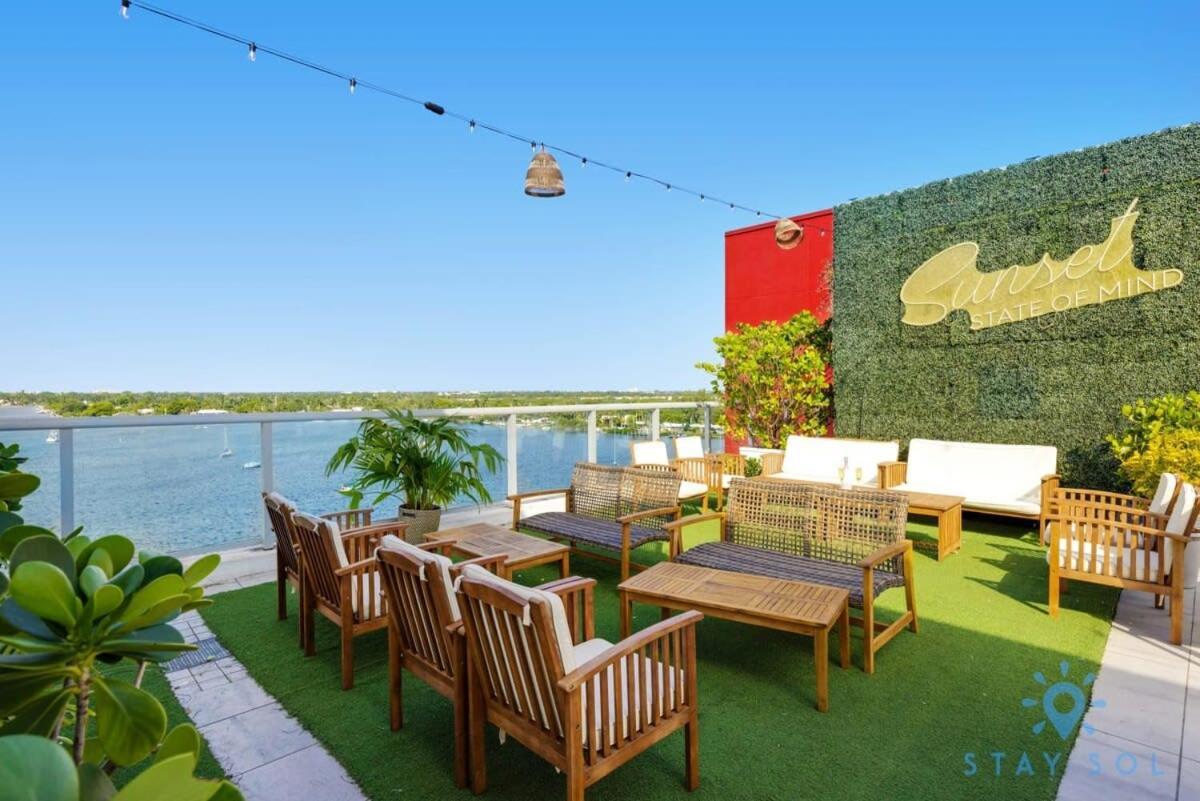 Apartment With Bay View Balcony - Pool - Up To 6 - Gym Hollywood Exterior foto