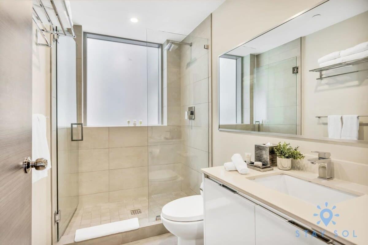 Apartment With Bay View Balcony - Pool - Up To 6 - Gym Hollywood Exterior foto